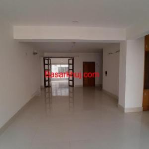 Elegant 4-bedroom apartment rent in Bashundhara near shcool and university