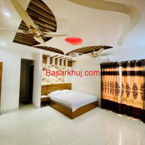 Elegant & Spacious 4-Bedroom Flat Rent in Bashundhara R/A,Dhaka