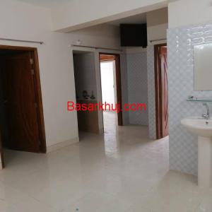 শুধুমাত্র ফ্যামিলিকে ভাড়া দেওয়া হবে