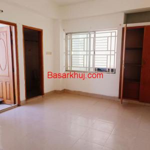 শান্তি ও প্রাকৃতিক আলো-বাতাসে ভরপুর একটি ফ্ল্যাট খালি হচ্ছে