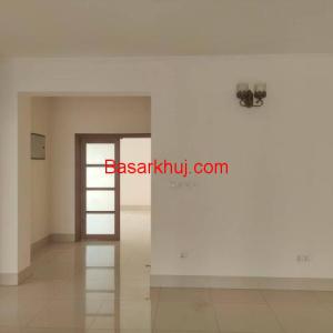 Flat To Let Available
